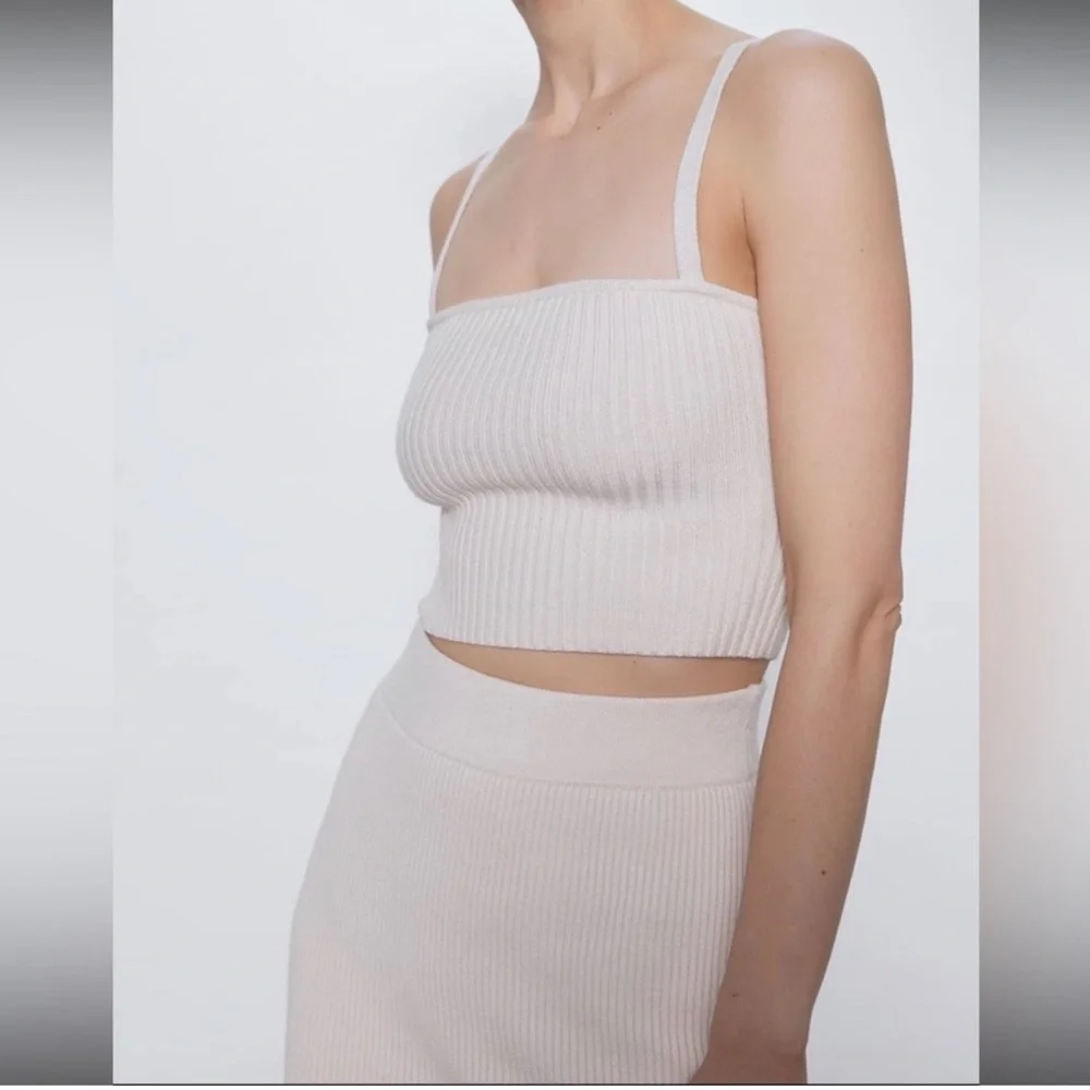 Zara ribbed KNIT stretch pencil midi skirt in Ecru cream neutral size S  NWT
